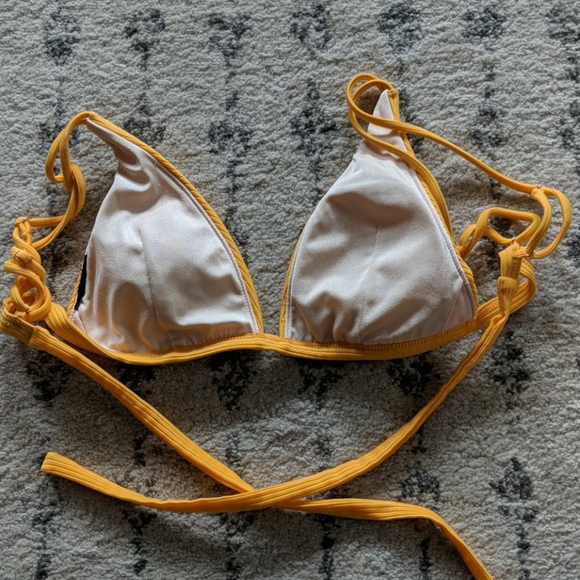 Pacsun yellow bikini top - Picture 3 of 3